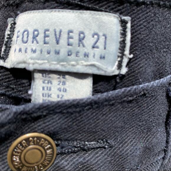 Forever 21 black distressed shorts size 28 - Picture 6 of 6